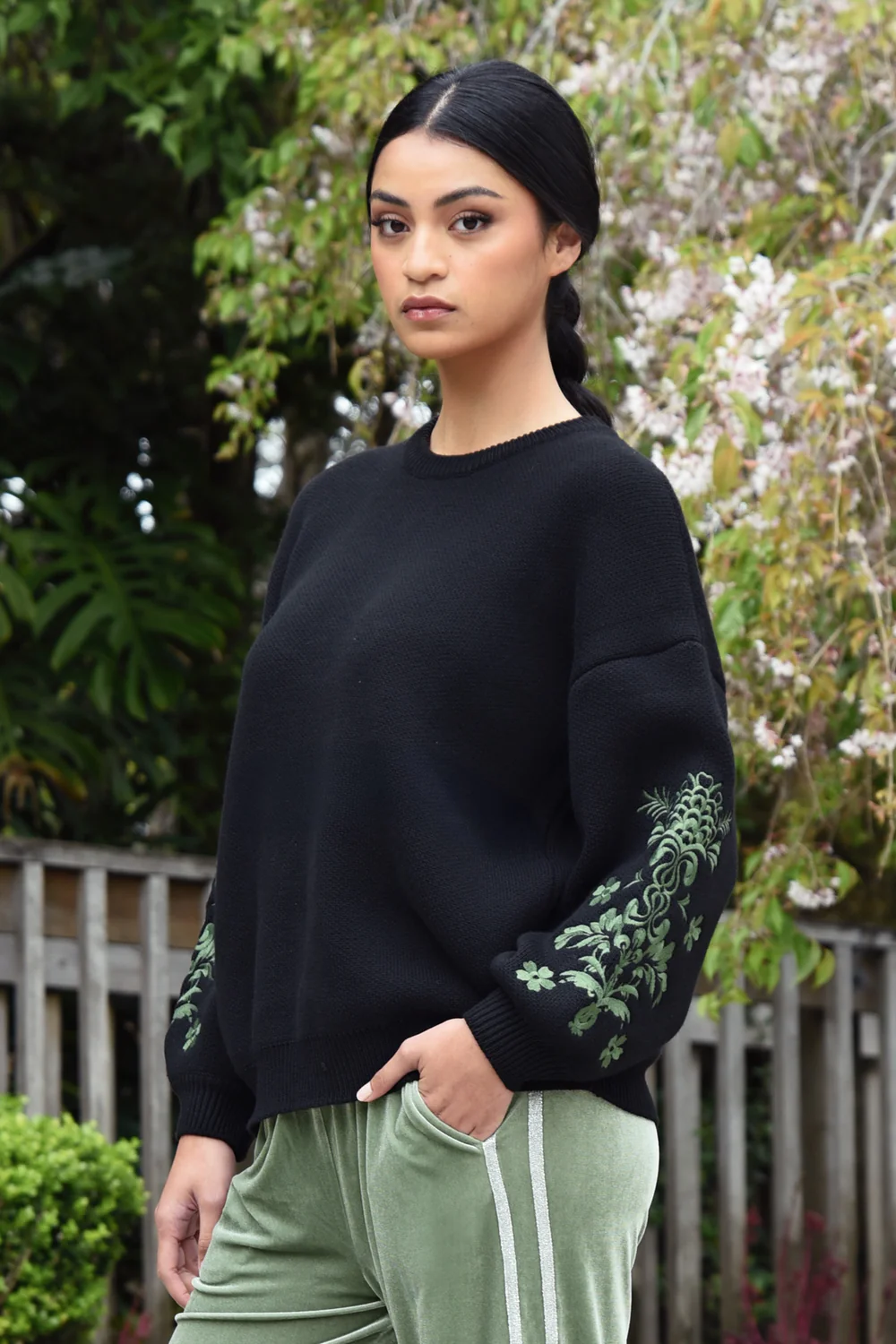 CPW25_KNIT__EM_HIGH_EVERY_STITCH_WAY_SWEATER_CP2770-22W25_BLACK_1.webp